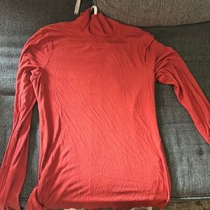 Lululemon XL long sleeve